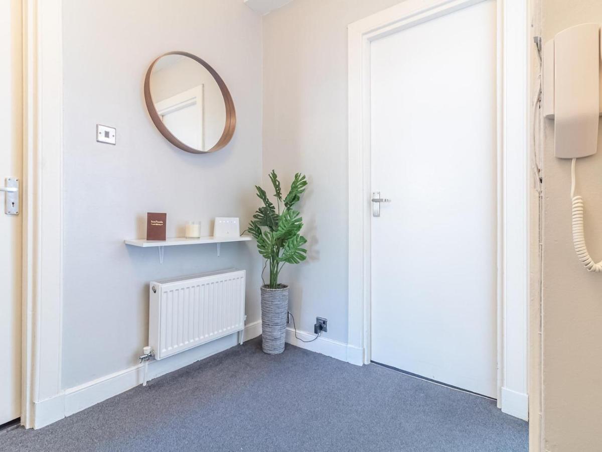 Pass The Keys Spacious And Homely Flat On The Royal Mile Edinburgh Luaran gambar