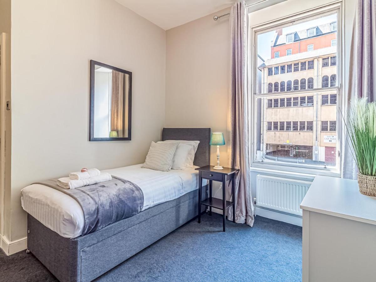 Pass The Keys Spacious And Homely Flat On The Royal Mile Edinburgh Luaran gambar