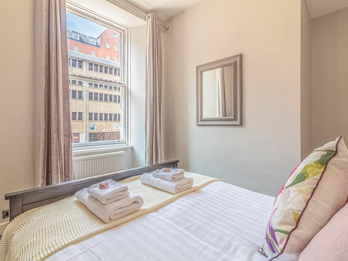 Pass The Keys Spacious And Homely Flat On The Royal Mile Edinburgh Luaran gambar